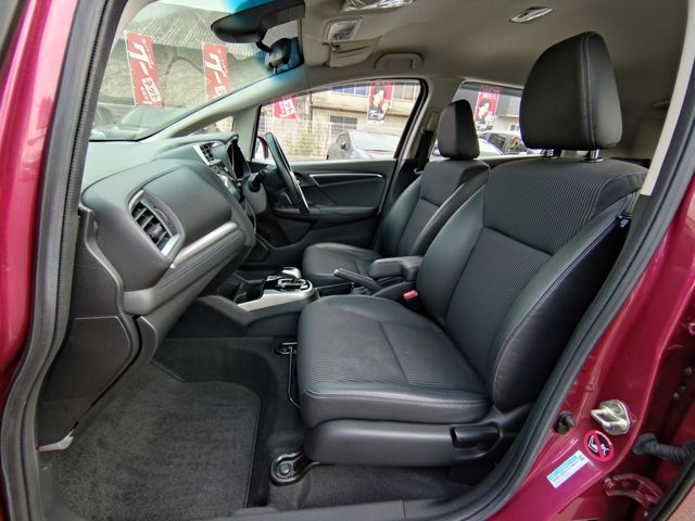 HONDA FIT HYBRID 4WD 2017 Image 31