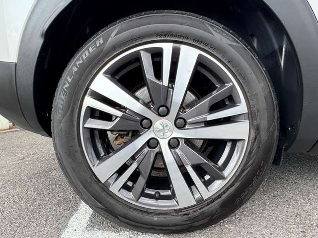 PEUGEOT 3008 2021 Image 31