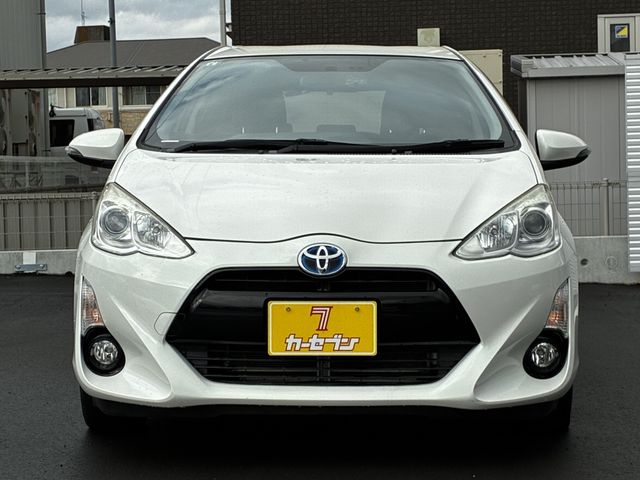 TOYOTA AQUA 2015 Image 31