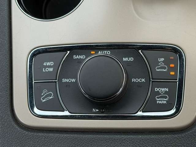 JEEP GRAND CHEROKEE 2016 Image 31