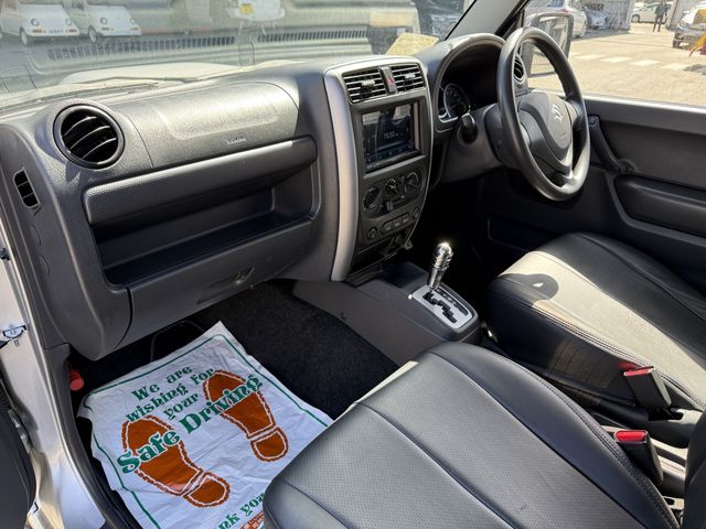 SUZUKI JIMNY 4WD 2015 Image 31