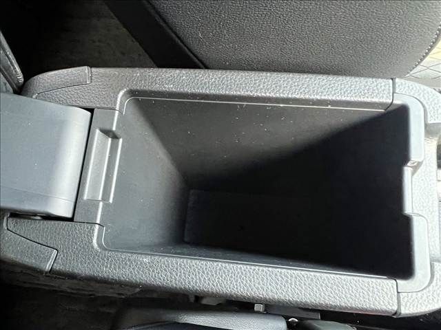 HONDA FIT E:HEV 2020 Image 31