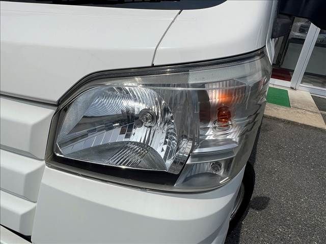 DAIHATSU HIJET TRUCK 4WD 2017 Image 31