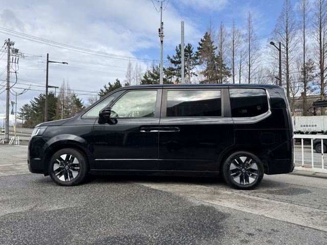 HONDA STEPWAGON 2022 Image 31