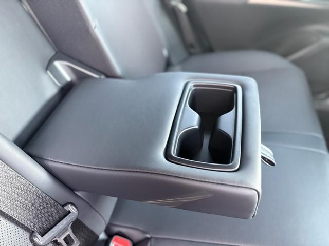 TOYOTA HARRIER PHEV 2023 Image 31