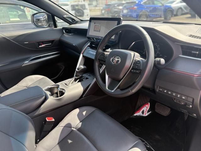 TOYOTA HARRIER PHEV 2023 Image 31