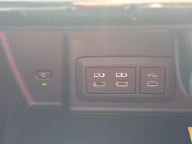 TOYOTA HARRIER PHEV 2023 Image 31