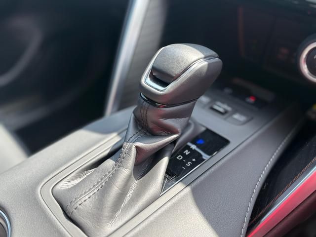 TOYOTA HARRIER PHEV 2023 Image 31