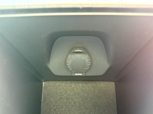 TOYOTA HARRIER PHEV 2023 Image 31