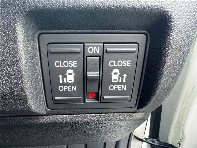 HONDA N BOX CUSTOM 2023 Image 31