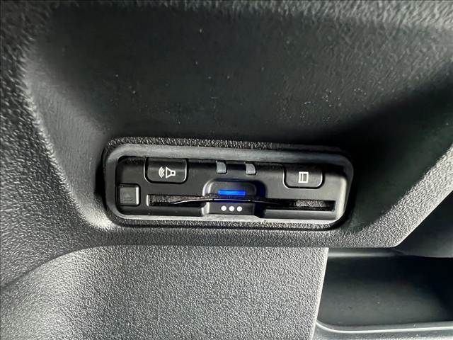 HONDA N BOX CUSTOM 2023 Image 31