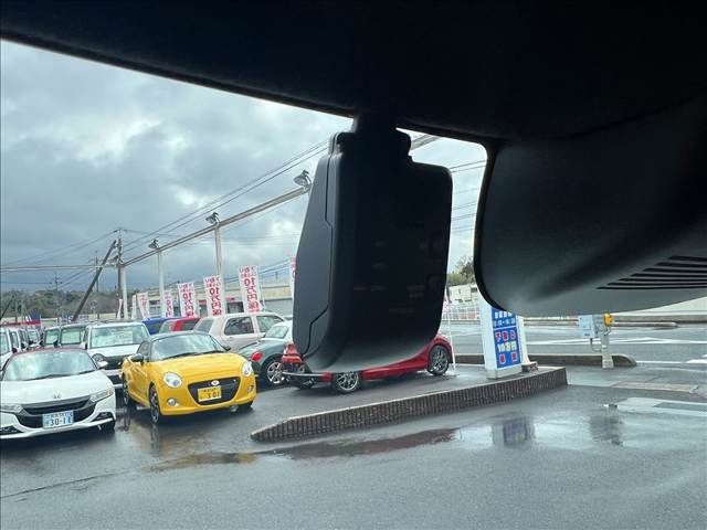 HONDA N BOX CUSTOM 2023 Image 31