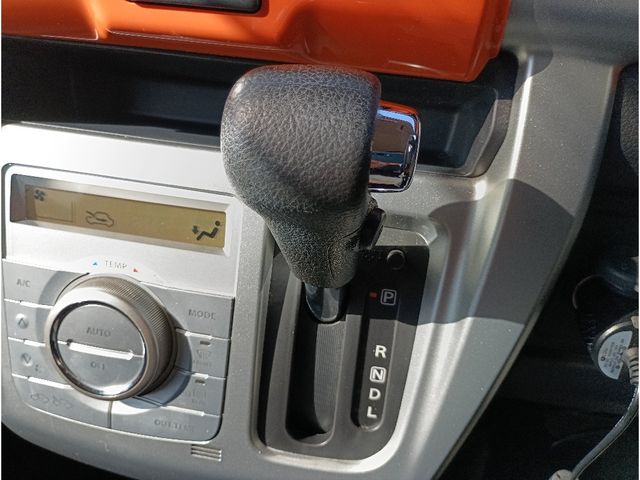 SUZUKI HUSTLER 2017 Image 31