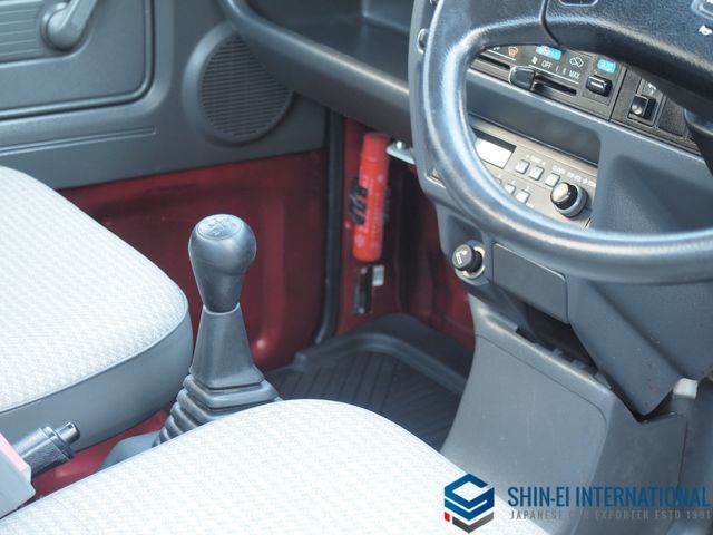 HONDA ACTY TRUCK 4WD 1998 Image 31