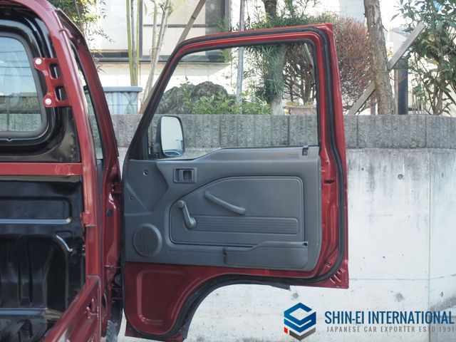 HONDA ACTY TRUCK 4WD 1998 Image 31