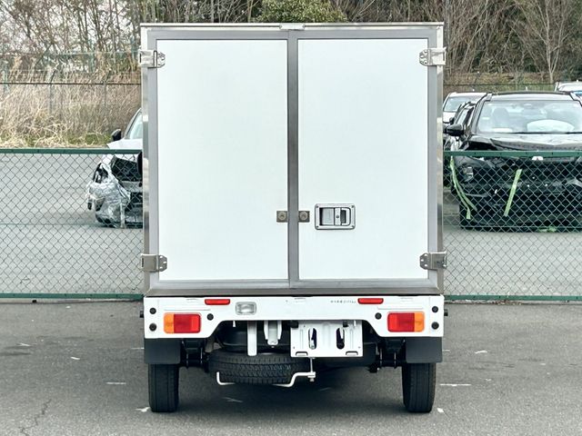 SUZUKI CARRY TRUCK 4WD 2025 Image 31