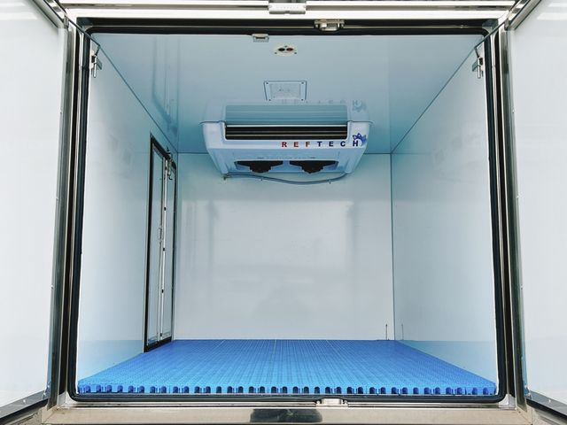 SUZUKI CARRY TRUCK 4WD 2025 Image 31