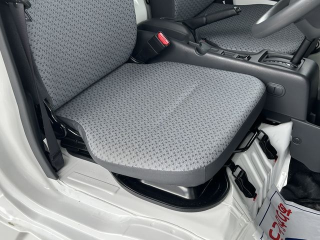 SUZUKI CARRY TRUCK 4WD 2025 Image 31