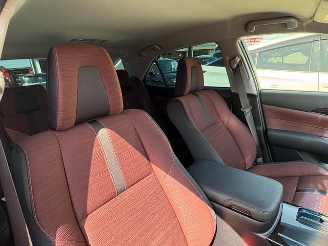 TOYOTA CROWN SEDAN HYBRID 2014 Image 31