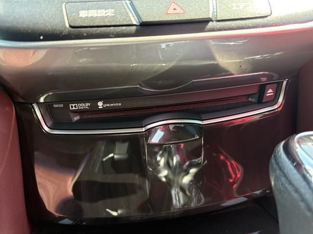 TOYOTA CROWN SEDAN HYBRID 2014 Image 31