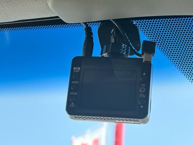 TOYOTA CROWN SEDAN HYBRID 2014 Image 31