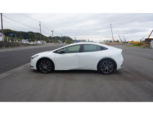 TOYOTA PRIUS 2024 Image 31