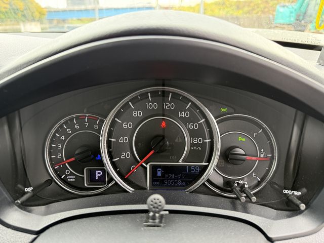 TOYOTA COROLLA FIELDER 4WD 2018 Image 31