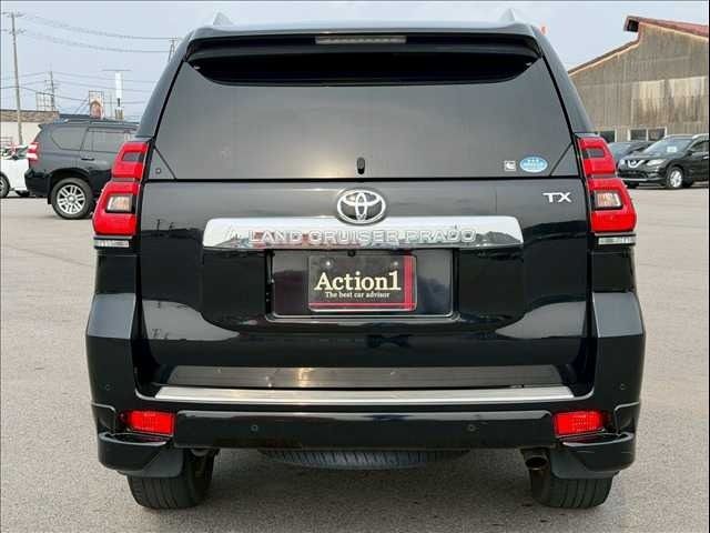 TOYOTA LANDCRUISER PRADO 2018 Image 31