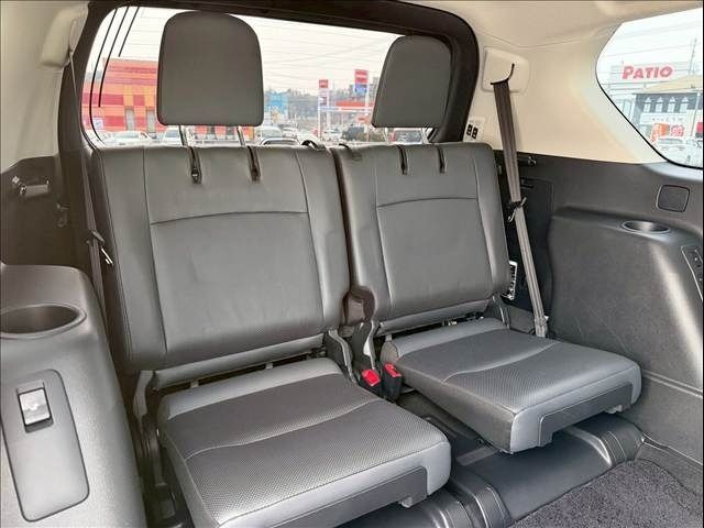 TOYOTA LANDCRUISER PRADO 2018 Image 31