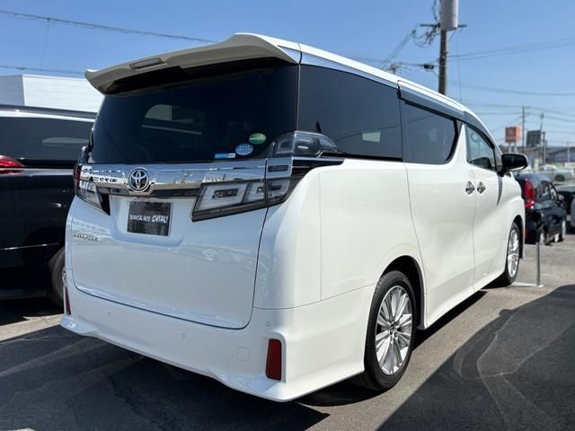 TOYOTA VELLFIRE 2018 Image 31