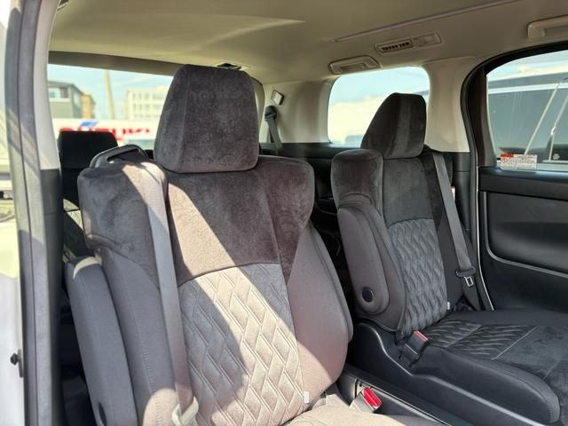 TOYOTA VELLFIRE 2018 Image 31