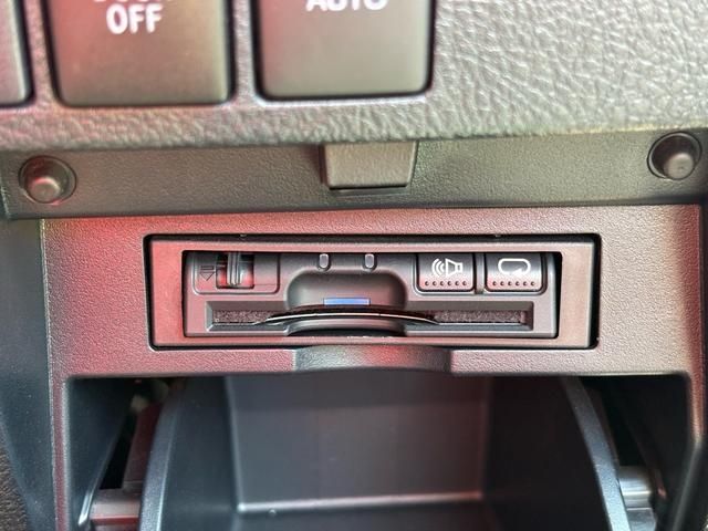 TOYOTA VELLFIRE 2018 Image 31