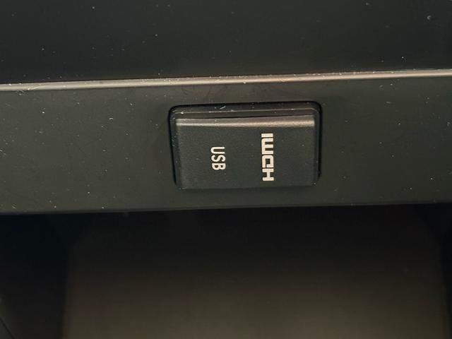 TOYOTA VELLFIRE 2018 Image 31