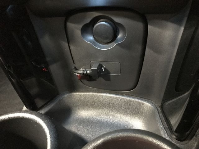 BMW MINI COOPER D 5DOOR 2022 Image 31