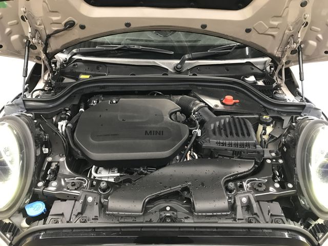 BMW MINI COOPER D 5DOOR 2022 Image 31