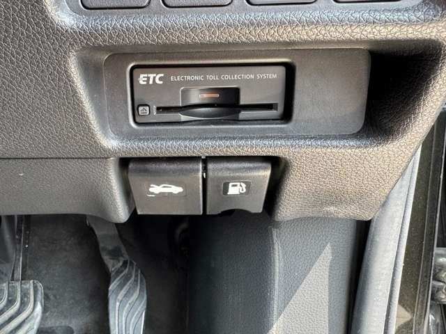 NISSAN X-TRAIL HYBRID 2WD 2015 Image 31