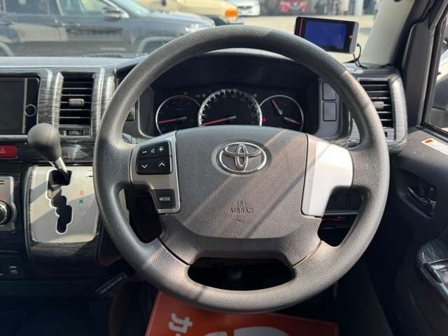 TOYOTA REGIUSACE VAN 2WD 2014 Image 31