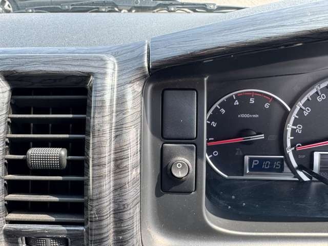 TOYOTA REGIUSACE VAN 2WD 2014 Image 31