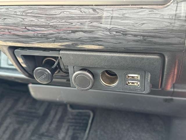 TOYOTA REGIUSACE VAN 2WD 2014 Image 31