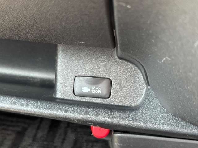 TOYOTA REGIUSACE VAN 2WD 2014 Image 31