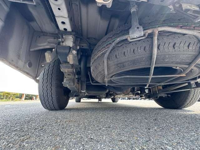 TOYOTA REGIUSACE VAN 2WD 2014 Image 31