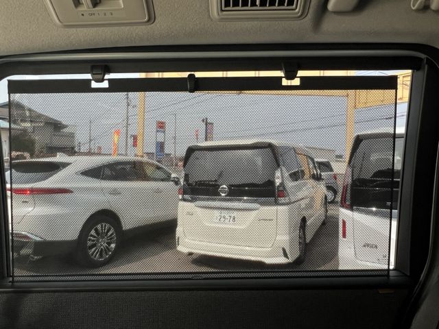 HONDA STEPWAGON E:HEV 2025 Image 31