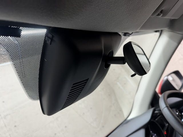 MAZDA DEMIO 2015 Image 31