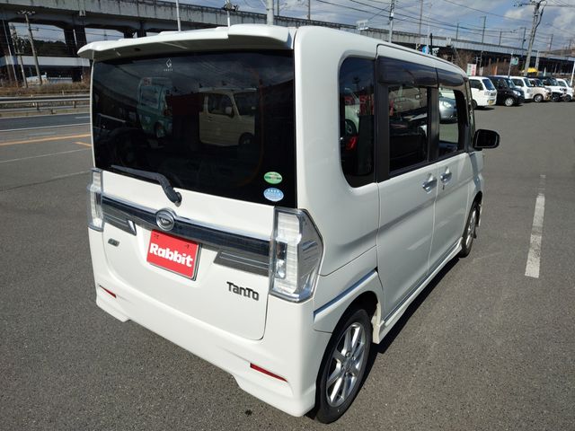 DAIHATSU TANTO CUSTOM 2014 Image 31