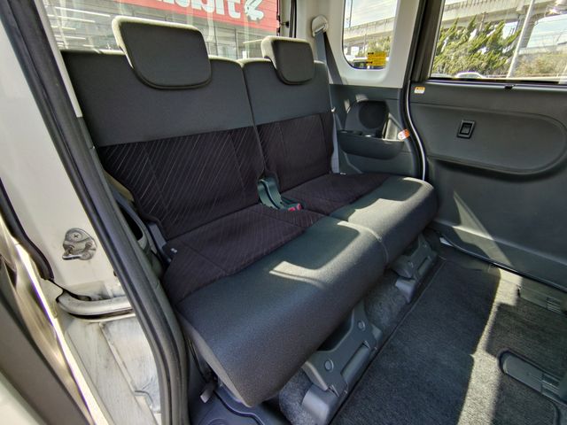 DAIHATSU TANTO CUSTOM 2014 Image 31