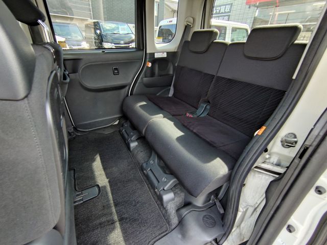 DAIHATSU TANTO CUSTOM 2014 Image 31