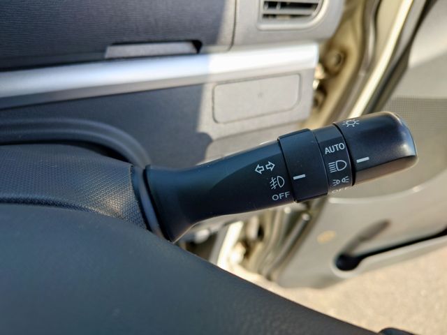 DAIHATSU TANTO CUSTOM 2014 Image 31