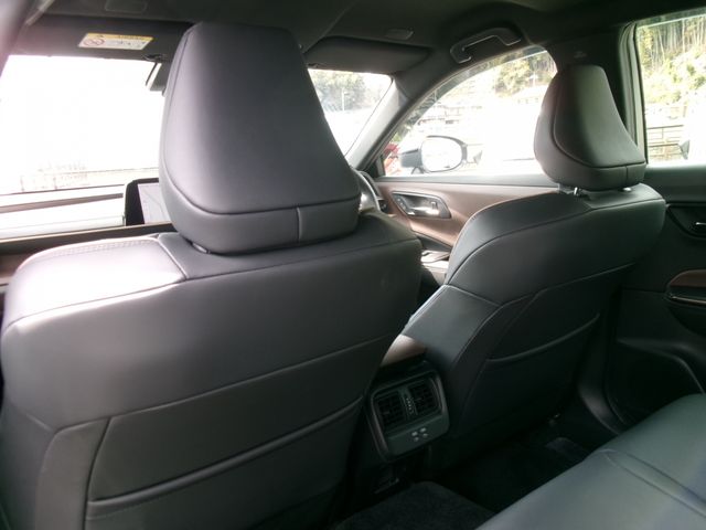 TOYOTA CROWN CROSSOVER 2023 Image 31