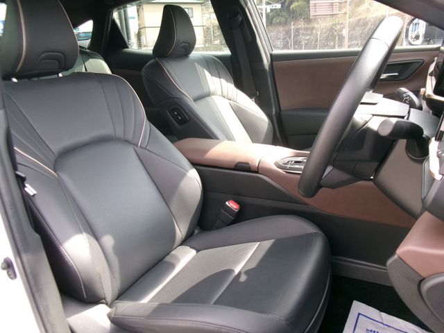 TOYOTA CROWN CROSSOVER 2023 Image 31