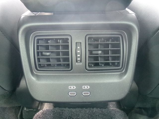 TOYOTA CROWN CROSSOVER 2023 Image 31